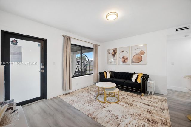 11730 NW 3rd Ave, Miami, FL 33168