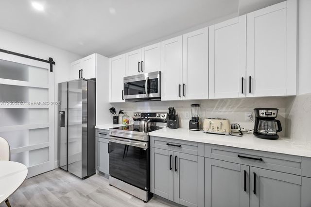 11730 NW 3rd Ave, Miami, FL 33168