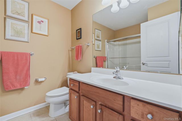 6 Bainbridge Place 902, Newburgh, NY 12550