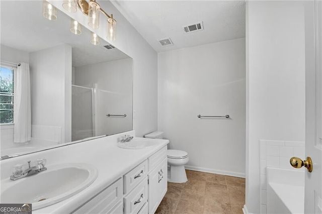 4132 Edenbrooke Circle, Loganville, GA 30052