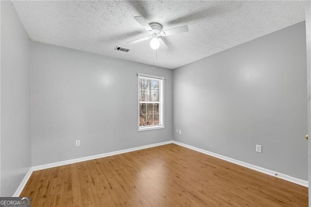 4132 Edenbrooke Circle, Loganville, GA 30052