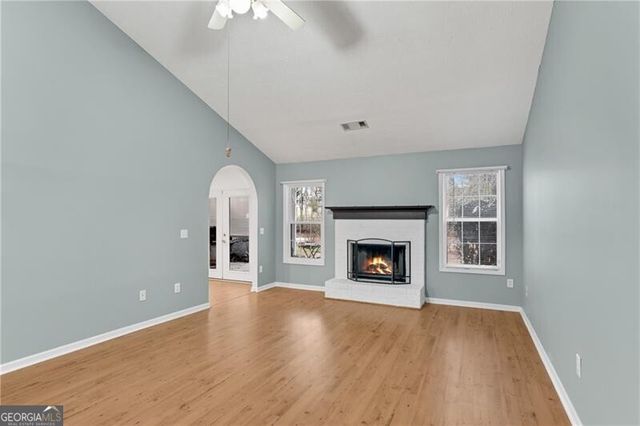 4132 Edenbrooke Circle, Loganville, GA 30052