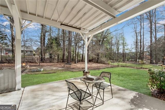 4132 Edenbrooke Circle, Loganville, GA 30052