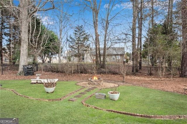 4132 Edenbrooke Circle, Loganville, GA 30052