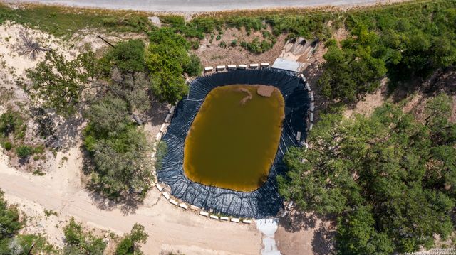 592 Mustang Pass, Bandera, TX 78003