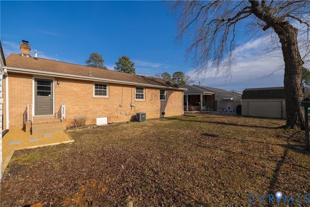 105 Verbov Ave, Colonial Heights, VA 23834