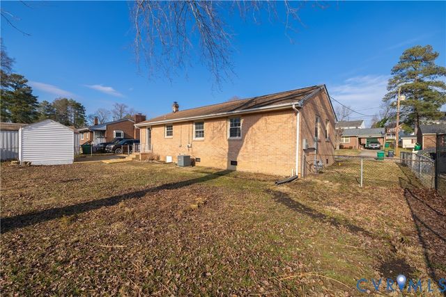 105 Verbov Ave, Colonial Heights, VA 23834