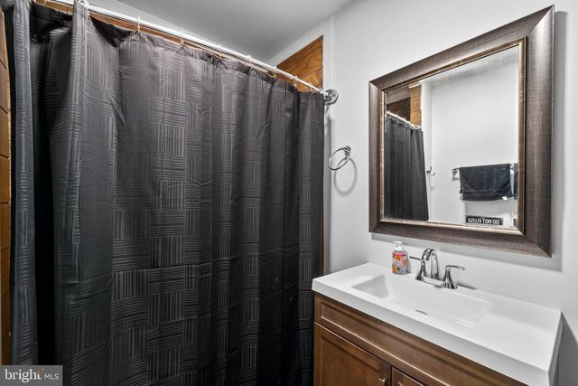 708 3RD ST S, Millville, NJ 08332