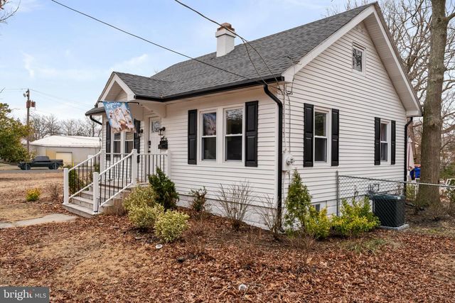 708 3RD ST S, Millville, NJ 08332