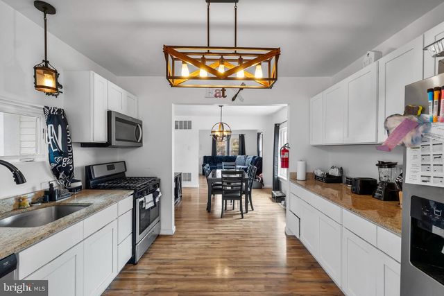 708 3RD ST S, Millville, NJ 08332