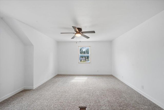 2215 Falls Avenue, Waterloo, IA 50701