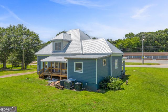 263 General Daniel Avenue S, Danielsville, GA 30633