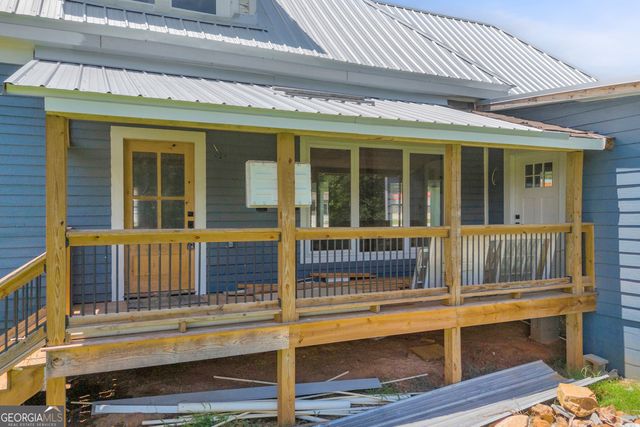 263 General Daniel Avenue S, Danielsville, GA 30633
