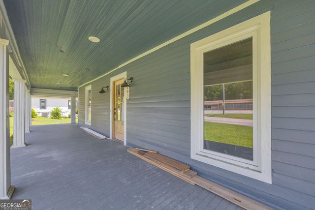 263 General Daniel Avenue S, Danielsville, GA 30633