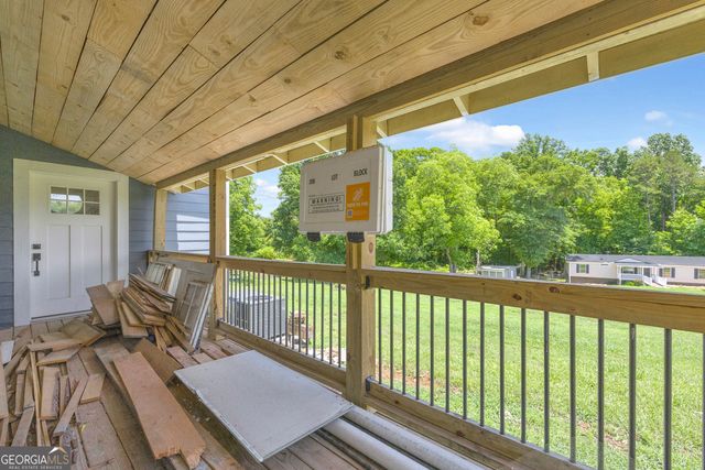 263 General Daniel Avenue S, Danielsville, GA 30633