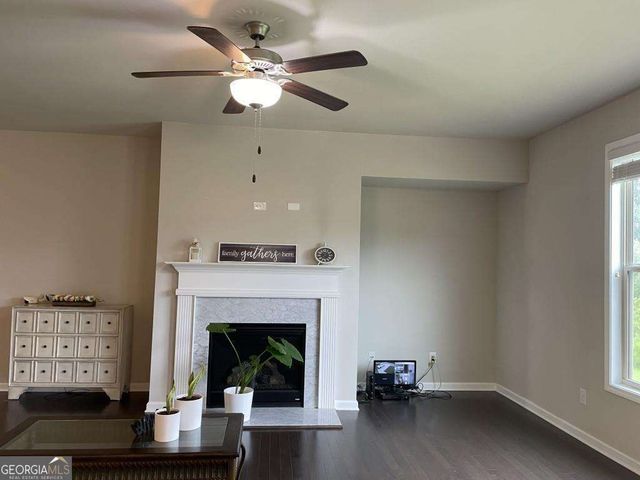 2415 Matlin Way, Buford, GA 30519
