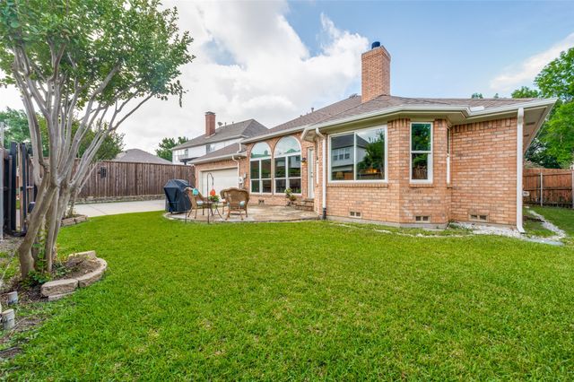 2119 Shumard Oak Lane, Irving, TX 75063