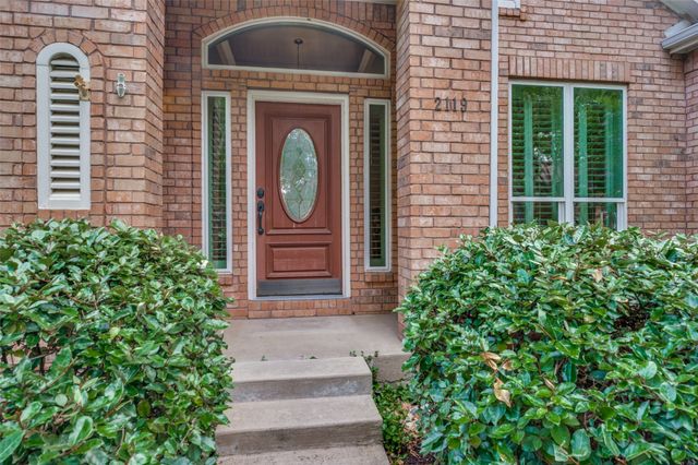 2119 Shumard Oak Lane, Irving, TX 75063