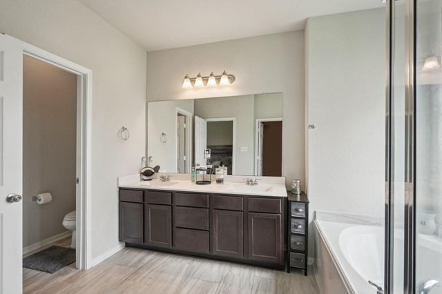 3323 Fogmist Drive, Rosenberg, TX 77471