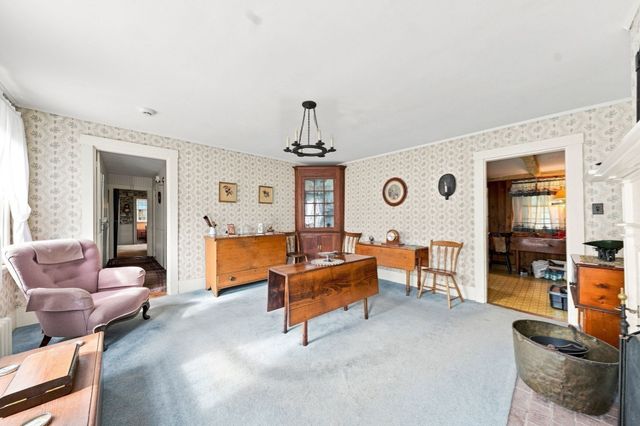478 Neck Road, Rochester, MA 02770