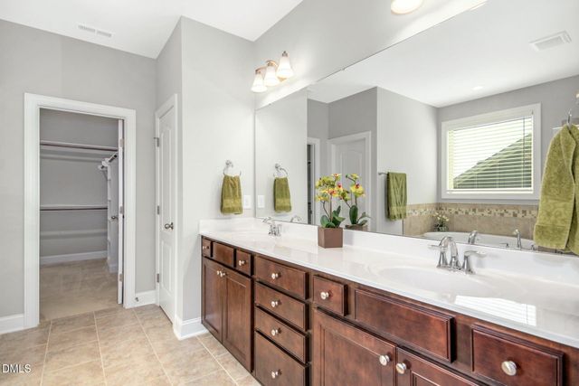 2204 Stillness Pond Lane, Apex, NC 27539