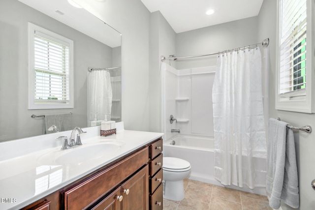 2204 Stillness Pond Lane, Apex, NC 27539