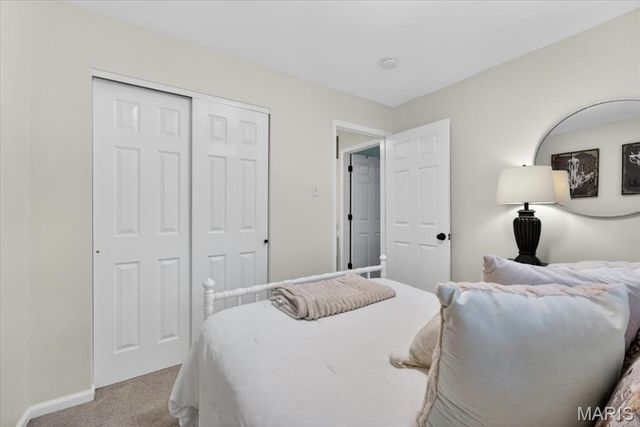 303 Ranch Drive, Manchester, MO 63011