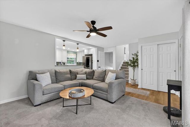 303 Ranch Drive, Manchester, MO 63011