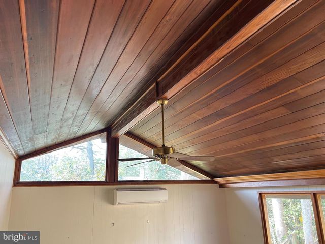 102 OAK DR, Annapolis, MD 21403