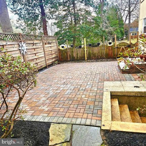 102 OAK DR, Annapolis, MD 21403