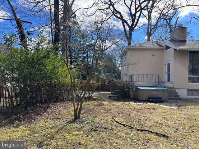 102 OAK DR, Annapolis, MD 21403