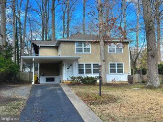102 OAK DR, Annapolis, MD 21403