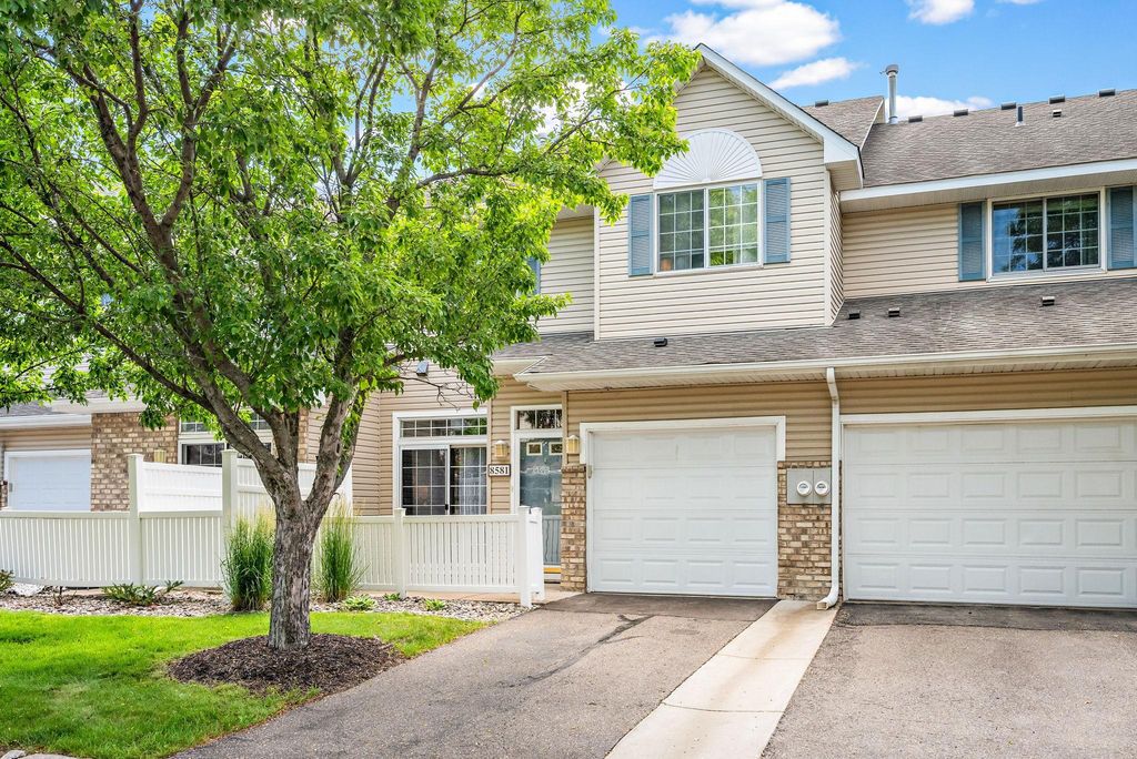 8581 Cortland Road, Eden Prairie, MN 55344 — exterior