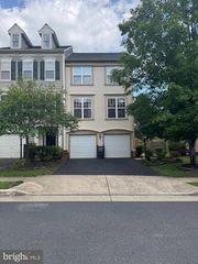 9155 RIBBON FALLS LOOP, Bristow, VA 20136