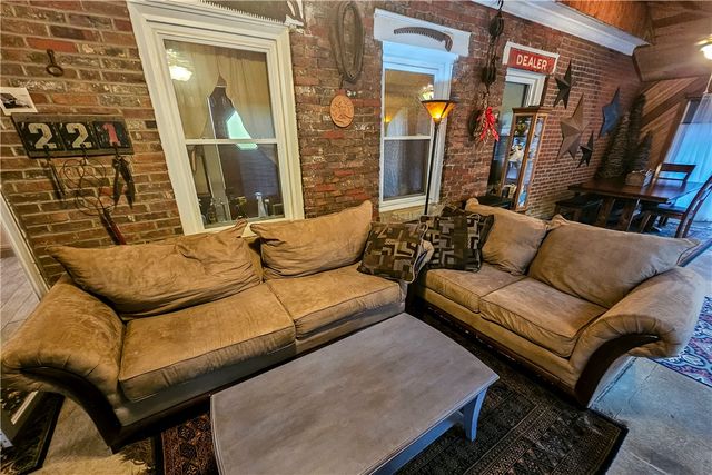 221 Mccaughtry Run Rd, Darlngtn Twp, PA 16115