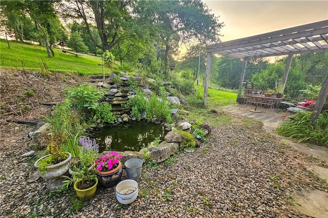 221 Mccaughtry Run Rd, Darlngtn Twp, PA 16115