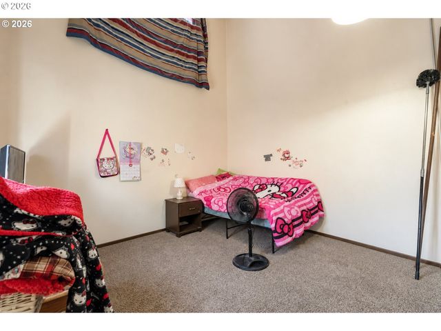 220 Se 28TH Ave, Hillsboro, OR 97123
