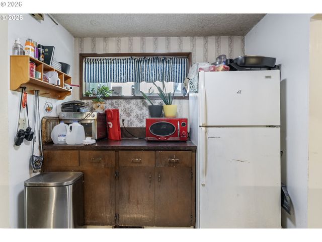 220 Se 28TH Ave, Hillsboro, OR 97123