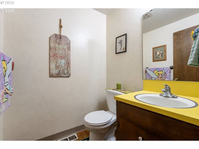 220 Se 28TH Ave, Hillsboro, OR 97123