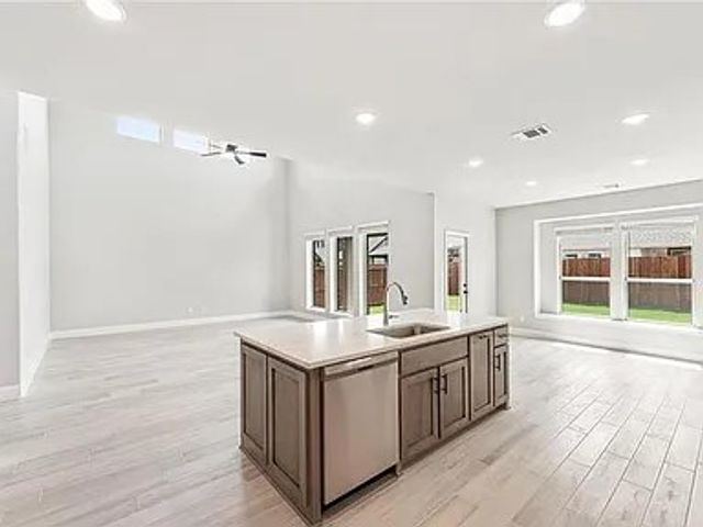 1012 Ridgehurst Road, Melissa, TX 75454