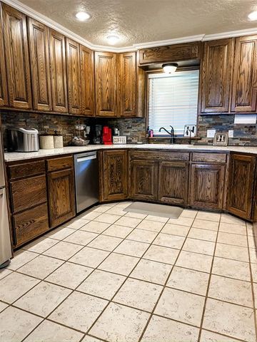 25090 County Street 2580, Fort Cobb, OK 73038