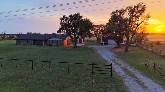 25090 County Street 2580, Fort Cobb, OK 73038