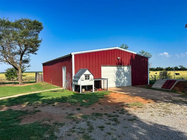 25090 County Street 2580, Fort Cobb, OK 73038