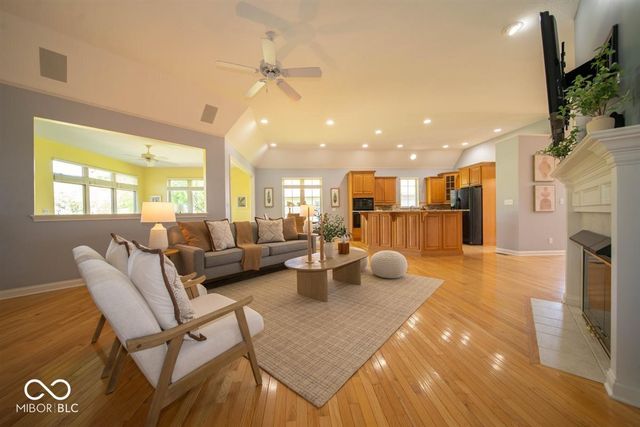 10909 Innisbrooke Lane, Fishers, IN 46037
