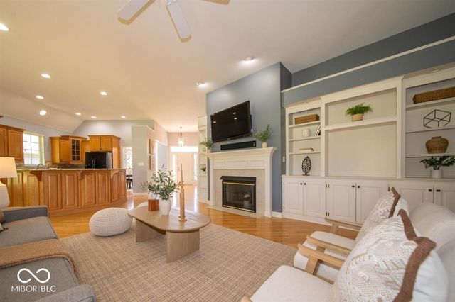 10909 Innisbrooke Lane, Fishers, IN 46037