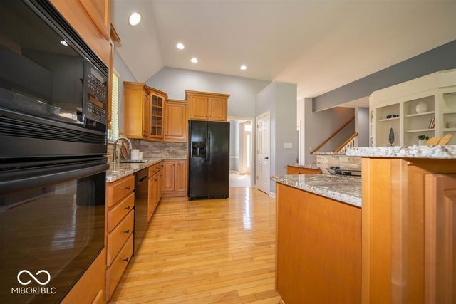 10909 Innisbrooke Lane, Fishers, IN 46037