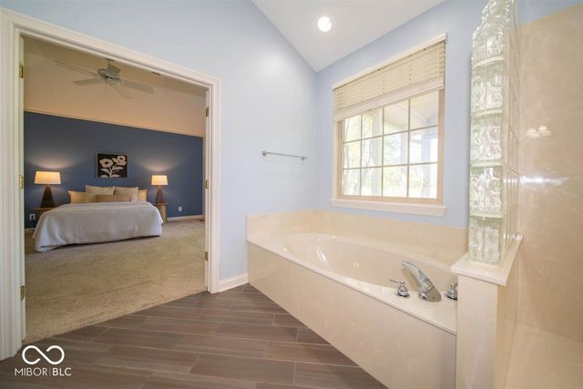 10909 Innisbrooke Lane, Fishers, IN 46037