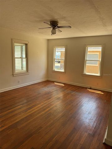2845 23RD AVENUE N, St Petersburg, FL 33713