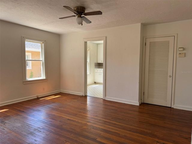 2845 23RD AVENUE N, St Petersburg, FL 33713