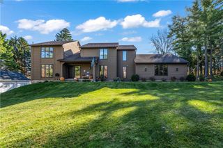 26 Wood Stone Rise, Pittsford, NY 14534